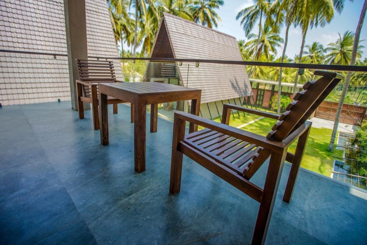 Soluna Beach Resort Marawila Exterior foto