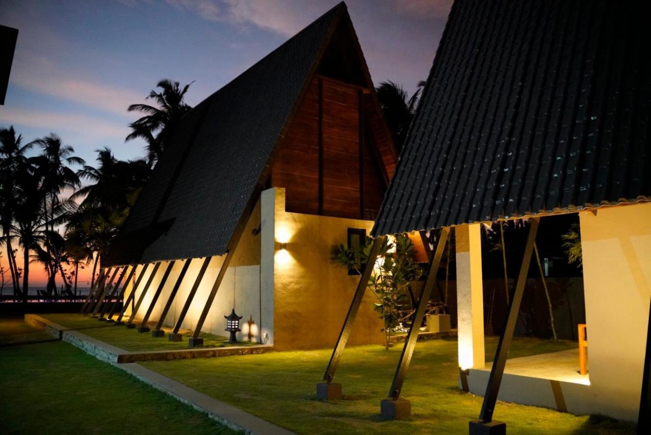Soluna Beach Resort Marawila Exterior foto